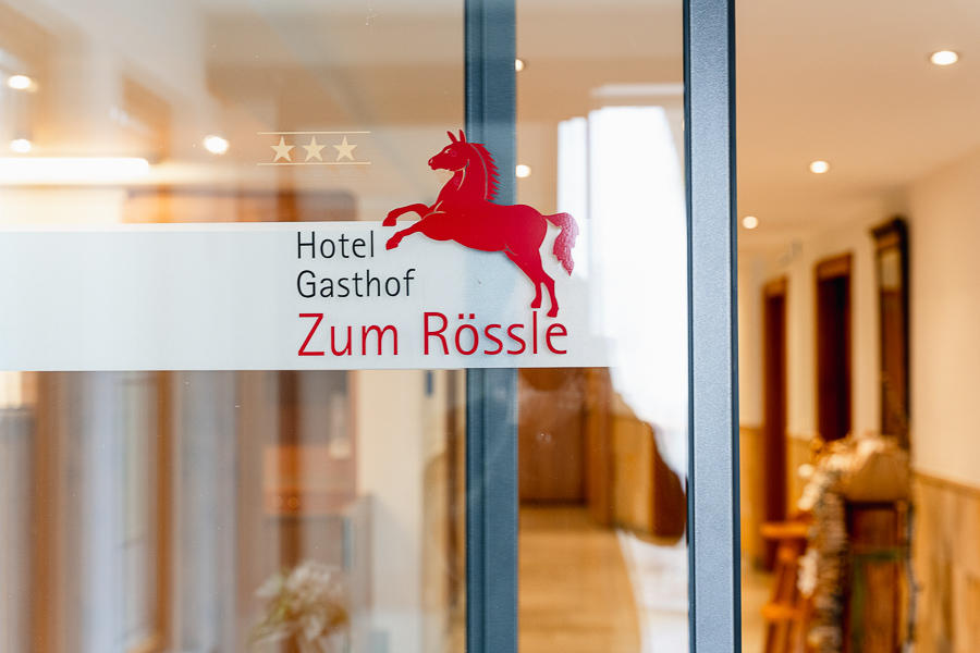 Eingangstüre des Hotel Gasthof Zum Rössle Altenstadt